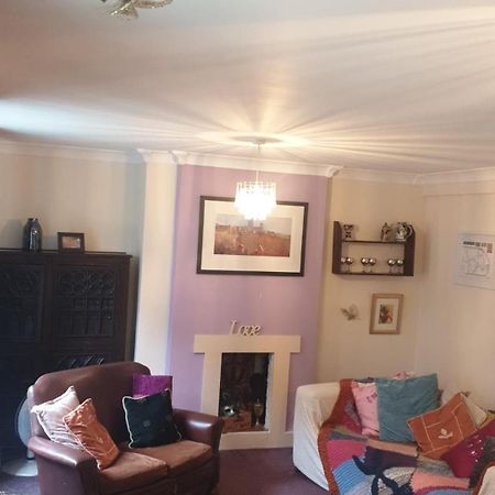 Great Rooms In An Uber Cool Flat! London Bridge エクステリア 写真