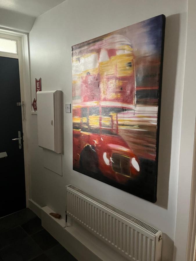 Great Rooms In An Uber Cool Flat! London Bridge エクステリア 写真